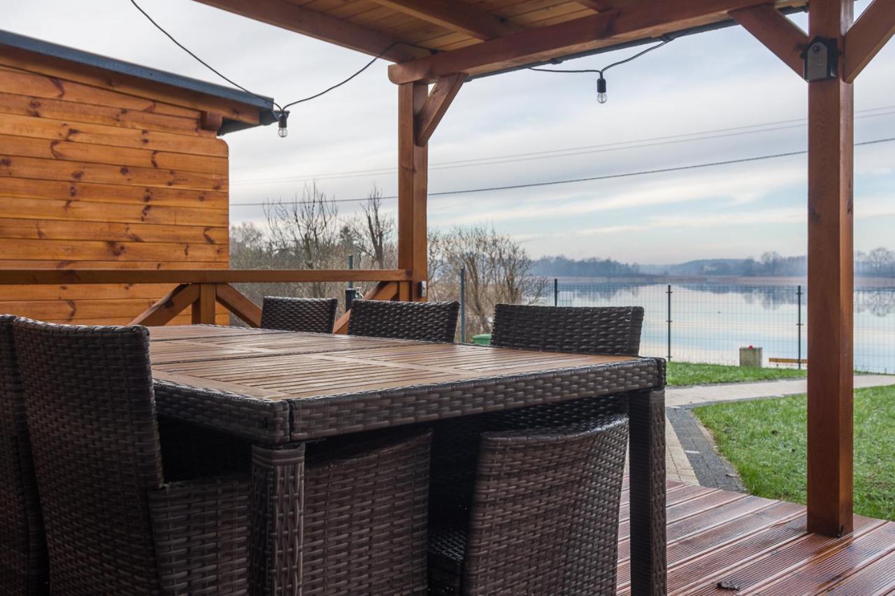 Villa Z Widokiem Na Jezioro à Iława Extérieur photo